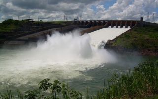 Енергия на водни потоци и хидротехнически структури на водноелектрически централи