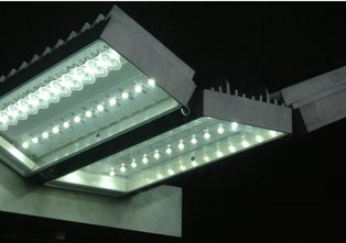 LED وإنارة الشوارع