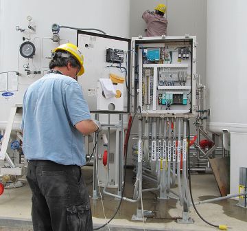 Технически мерки за гарантиране на безопасността при работа в електрически инсталации