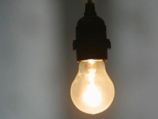 Влияние на отклоненията в напрежението върху работата на лампите с нажежаема жичка