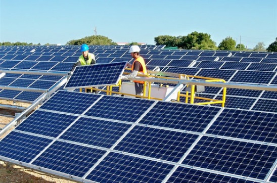 صيانة أنظمة الطاقة الشمسية الكهروضوئية