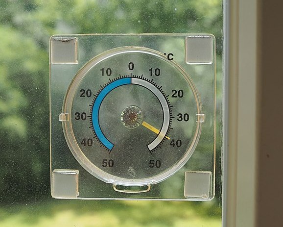 Bimetalový teploměr pro měření teploty vzduchu