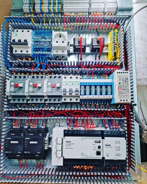 Instalacja i podłączenie PLC OWEN